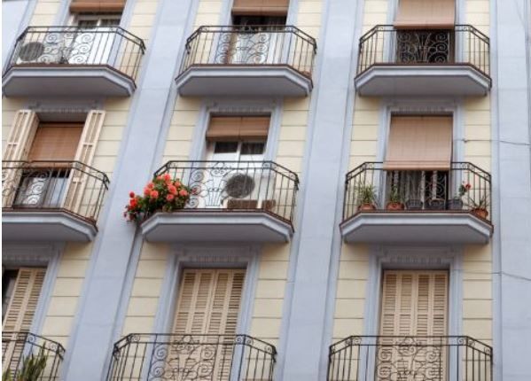 La escasez de vivienda aflora los problemas de los inquilinos