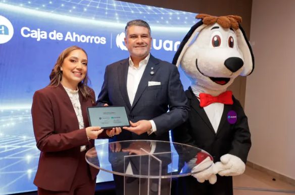 Caja de Ahorros se integra a Kuara y lleva los pagos interbancarios al instante a millones de usuarios